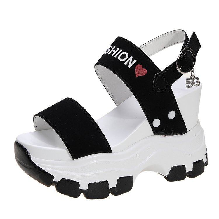Women’s Platform Sandals with thick profile sole, adjustable ankle strap and decorative pendant Mune Fashion