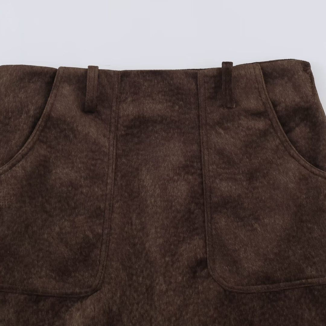 Women's knee-length A-line skirt made of suede imitation with patch pockets and ruffled hem
