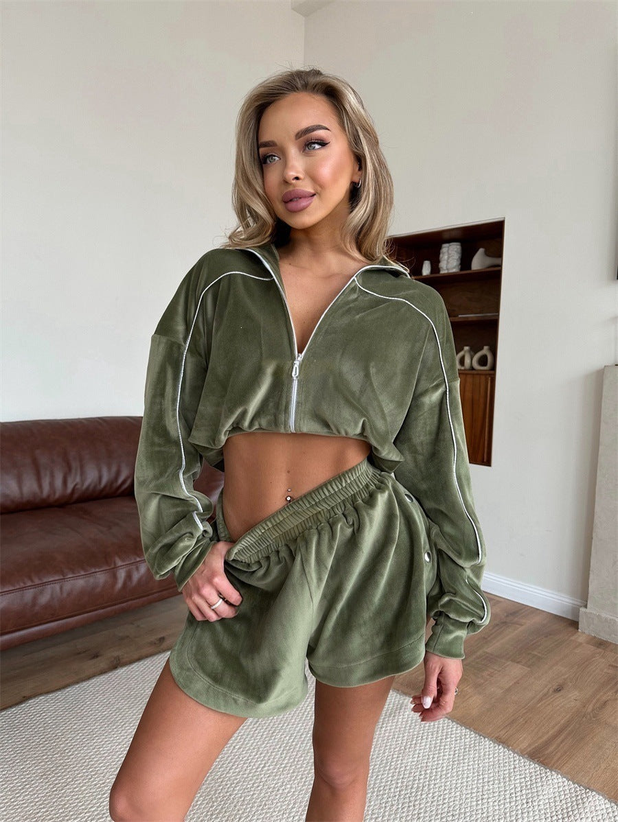 Women's short velour lounge set with cropped zip hoodie and elastic high-waist shorts Mune Fashion