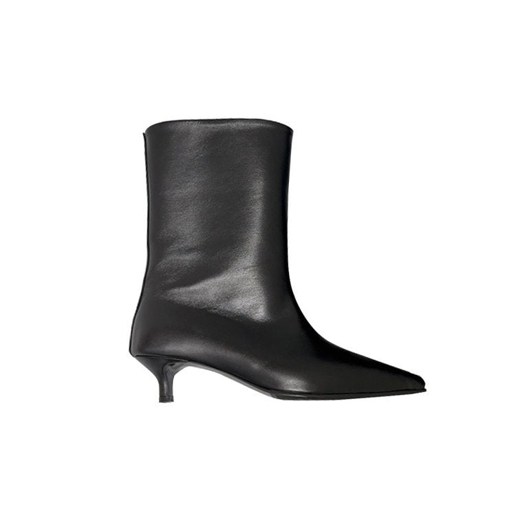 Women's calf-high slim ankle boots with pointed toe and low kitten heel Mune Fashion