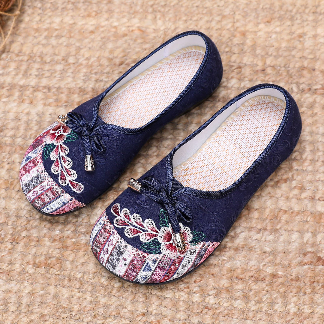 Ladies nan embroidered comfort ballet flats with padded memory footbed and non-slip rubber sole Mune Fashion
