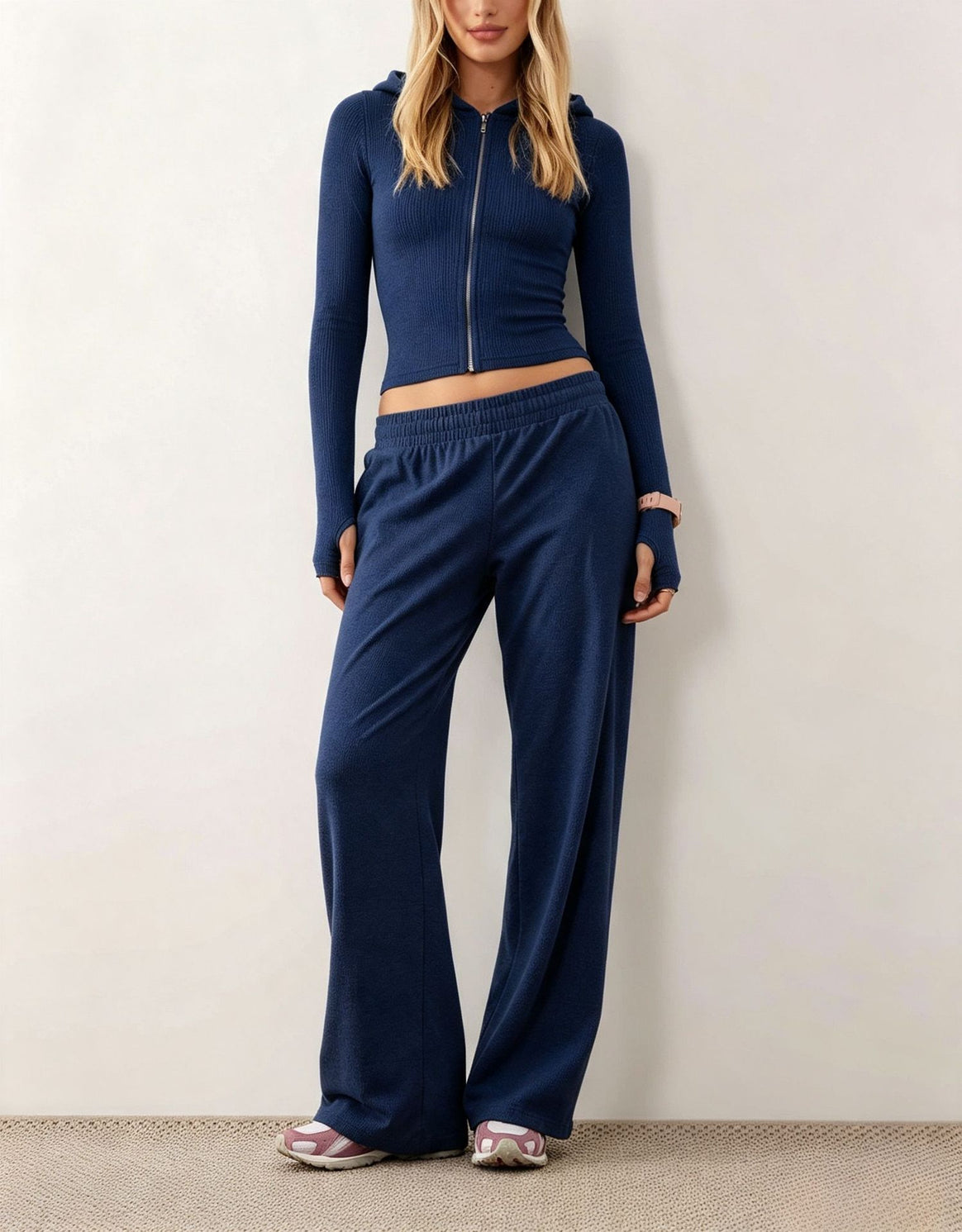 Women Two-Piece Loungewear Set Ribbed Crop Hoodie with Zipper and Thumb Hole as well as Loose Sweatpants Mune Fashion