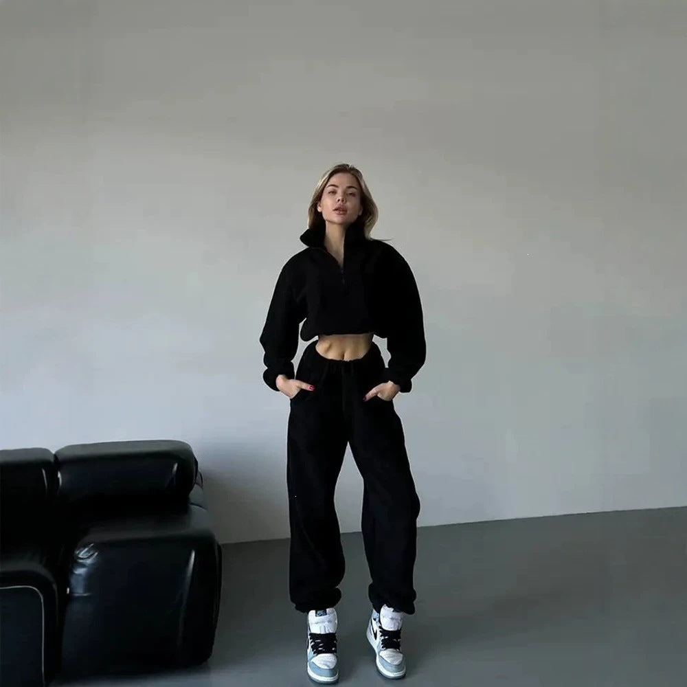 Women's Fleece Cropped Sweatshirt with Half Zip and Drawstring Mune Fashion