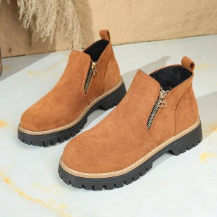 Women ankle-high suede imitation ankle boots with side zipper, pull tab, and ruggedly profiled rubber sole Mune Fashion