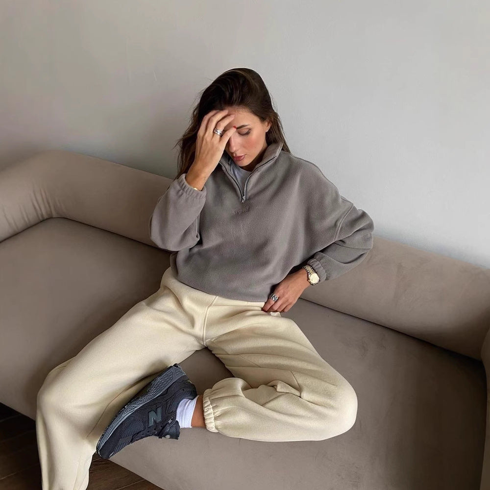 Ladies Fleece Half-Zip Sweatshirt oversized with stand-up collar, kangaroo pocket look and elastic cuffs Mune Fashion
