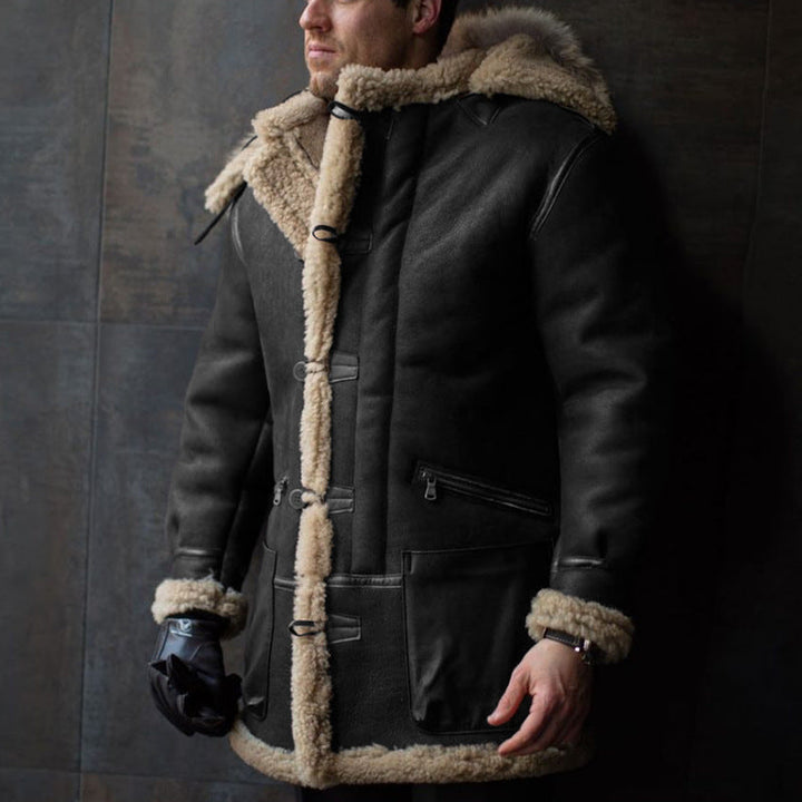 Men's Sheepskin Coat with Hood and Practical Pockets Mune