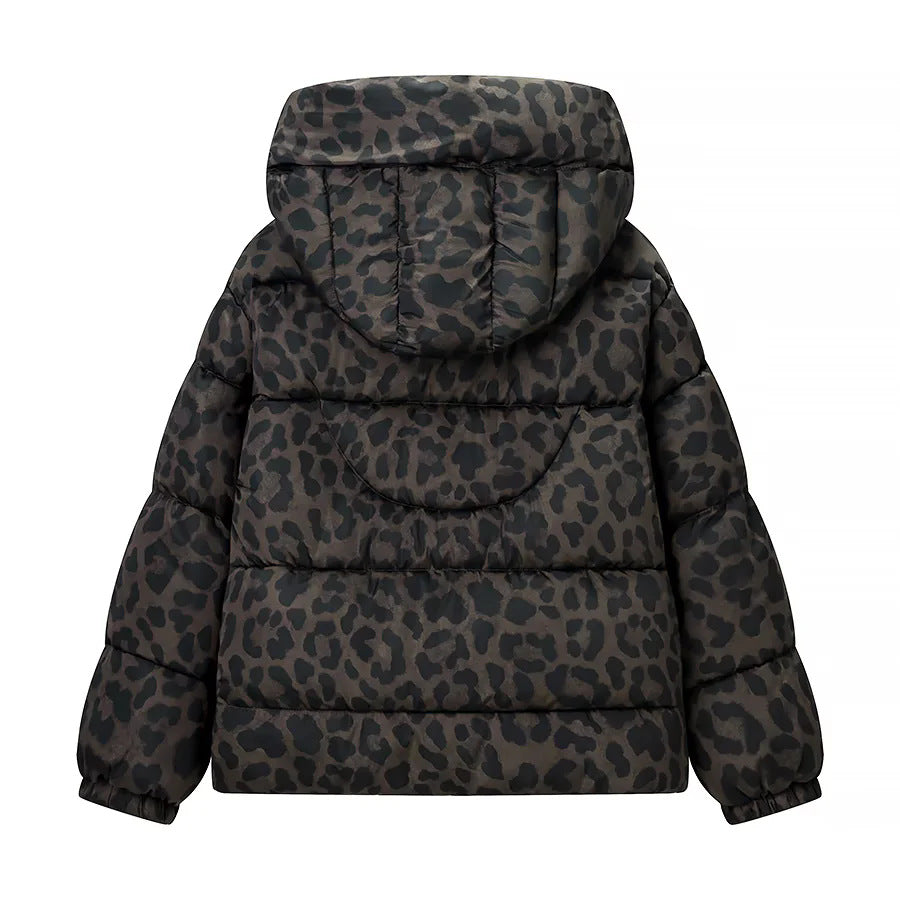 Women's quilted hoodie jacket with oversized shawl collar, warming thermal insulation, and patch pockets Mune Fashion