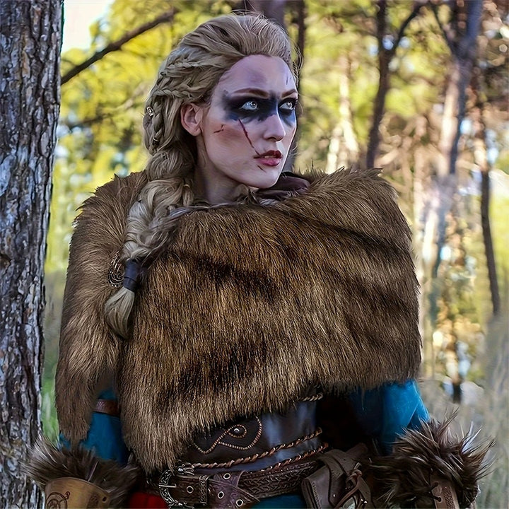 Ladies' shoulder stole made of faux fur in a rustic fur look with leather strap Mune Fashion