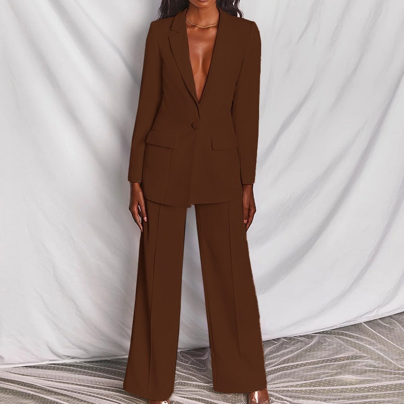 Women's tailored pantsuit with deep lapel, single-button closure, and palazzo pants Mune Fashion