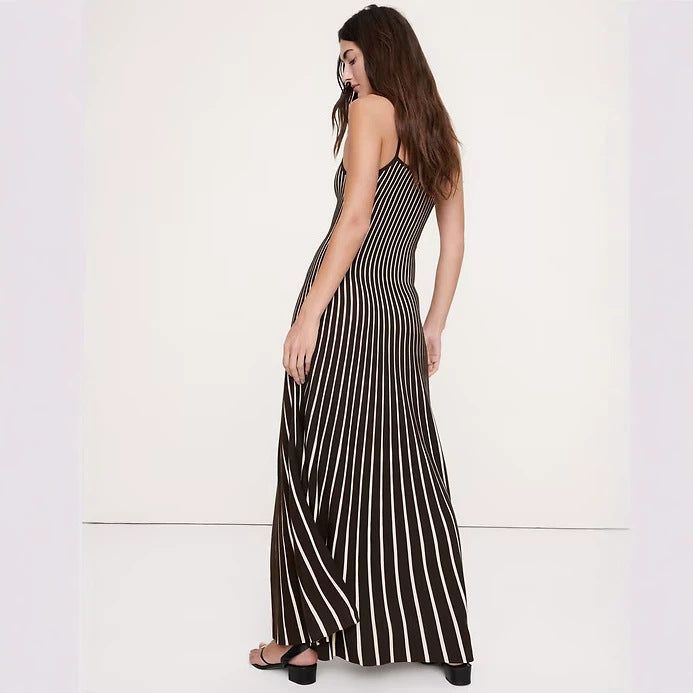 Ladies' elegant maxi dress in slip style with spaghetti straps, fitted cut and wide hem Mune Fashion