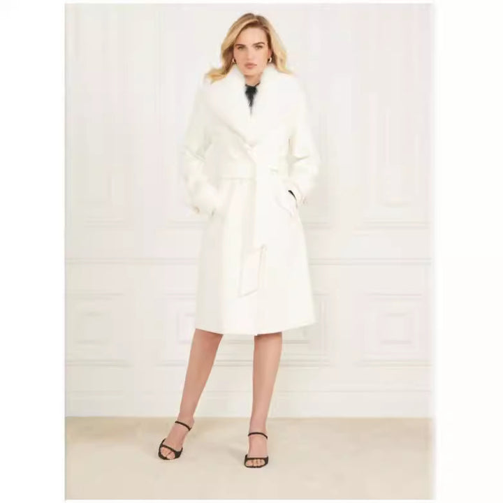 Women’s wool coat with detachable fur collar and waist belt Mune Fashion