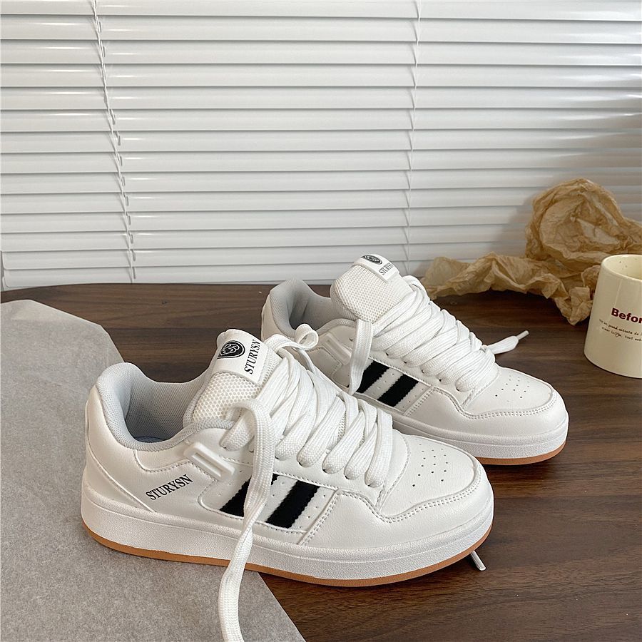 Women's sneakers with breathable mesh and comfort sole Mune Fashion
