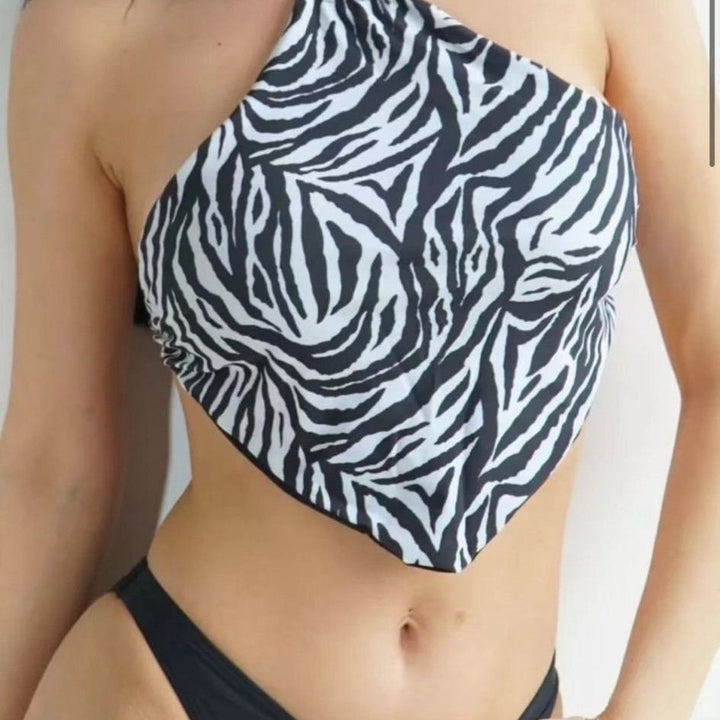 Women's bustier bikini top with asymmetric cut Mune Fashion
