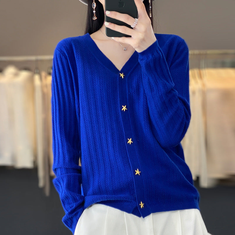 Women Lightweight V-Neck Cardigan with Textured Vertical Stripes and Star Buttons Mune Fashion