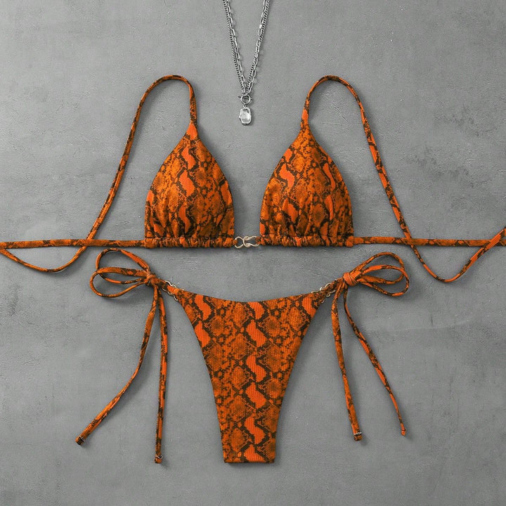 Ladies Triangle Bikini with exciting leopard pattern Mune Fashion