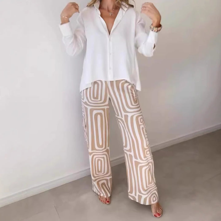 Women wide Palazzo trousers with graphic retro print Mune Fashion