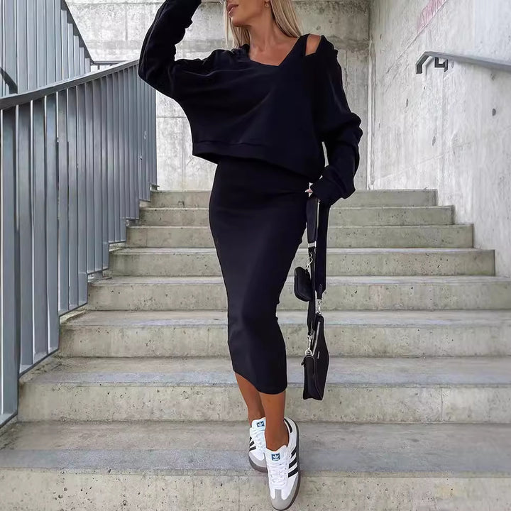 Women's Casual Set Cropped Sweatshirt with Cut-Out Straps and High-Waist Midi Skirt made of Stretch Fleece Mune Fashion
