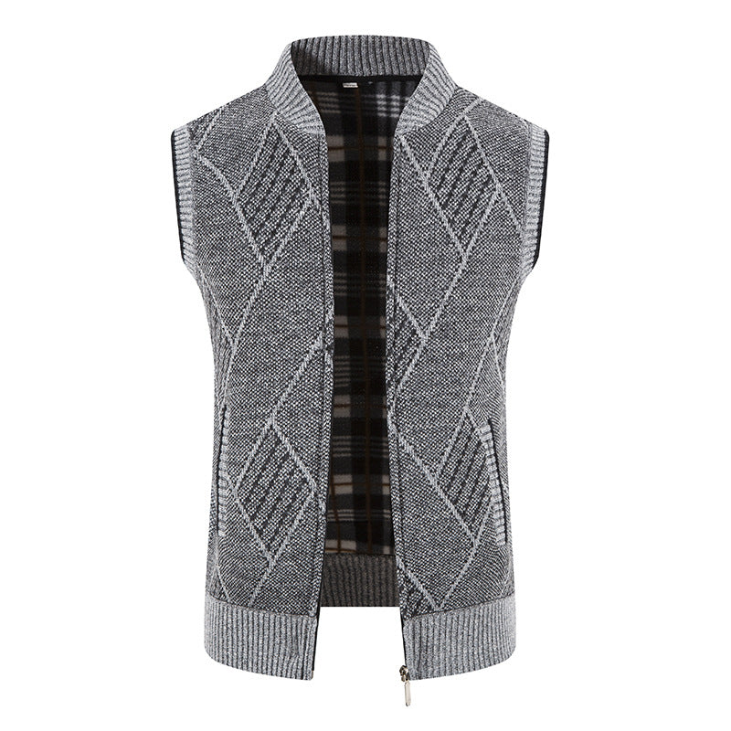 Men's sleeveless knitted vest with padded lining, full-length zipper, and structured weave look Mune Fashion