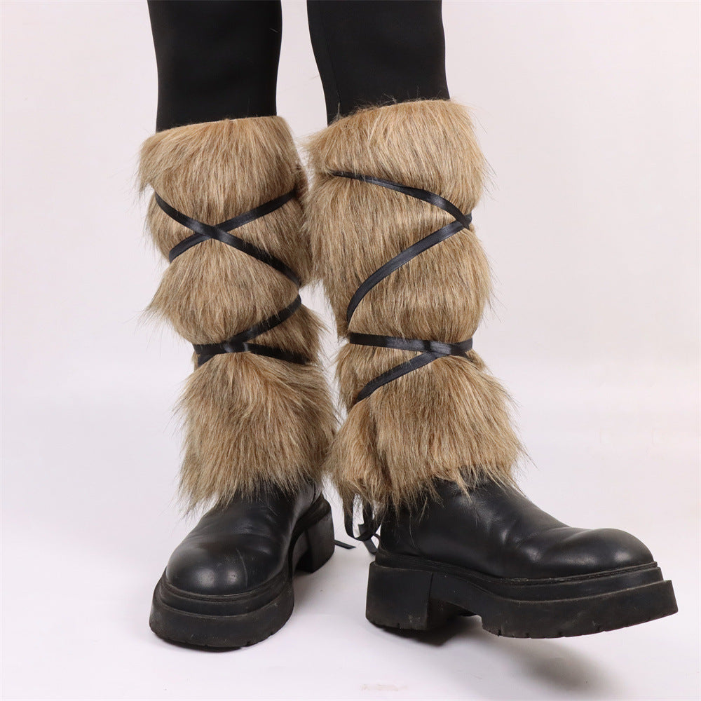 Ladies high-pile leg warmers with faux fur look and wrap straps Mune Fashion