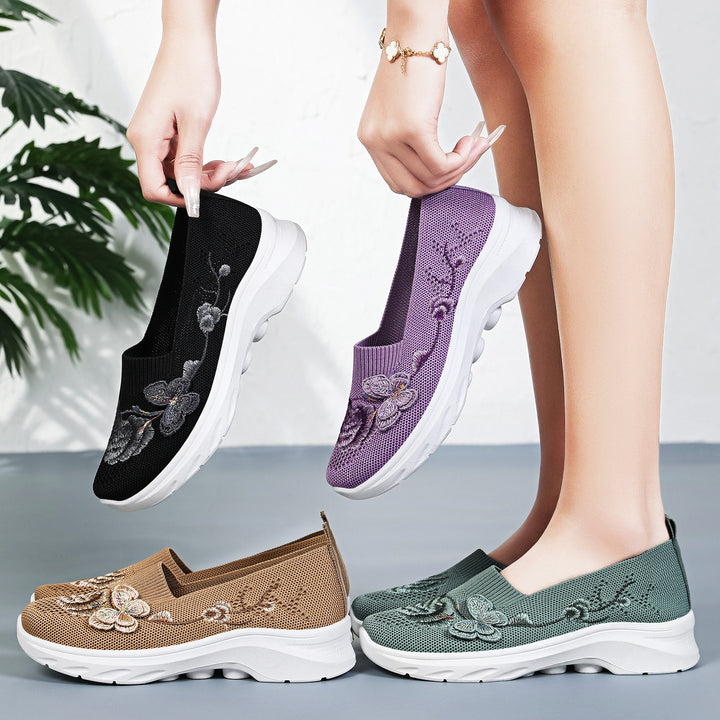 Women's knitted slip-on slippers with butterfly embroidery and cushioning EVA platform sole Mune Fashion