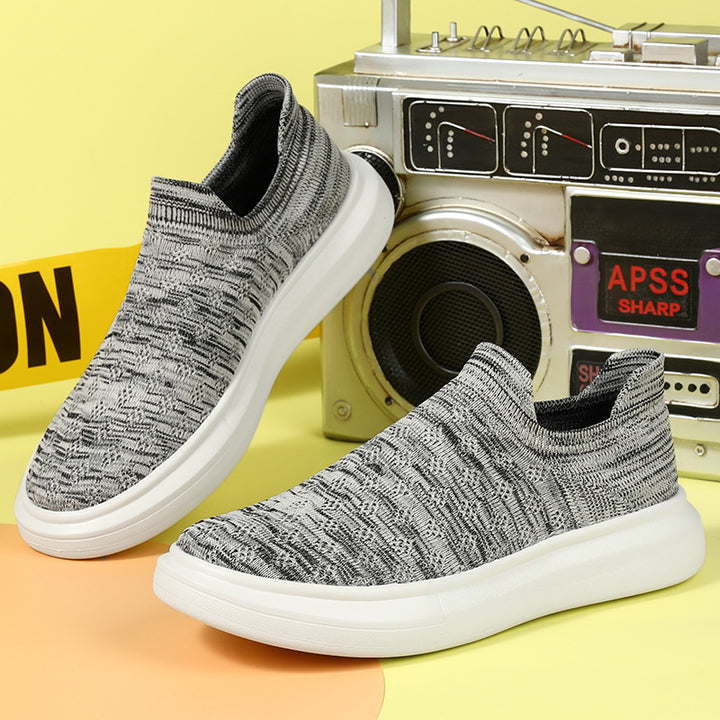 Unisex seamless sock sneaker with cushioning honeycomb sole and breathable knit shaft Mune Fashion