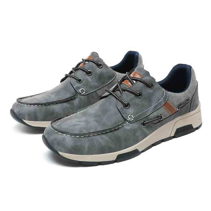 Men's moccasin-inspired city sneaker with profiled rubber sole and padded heel collar Mune Fashion