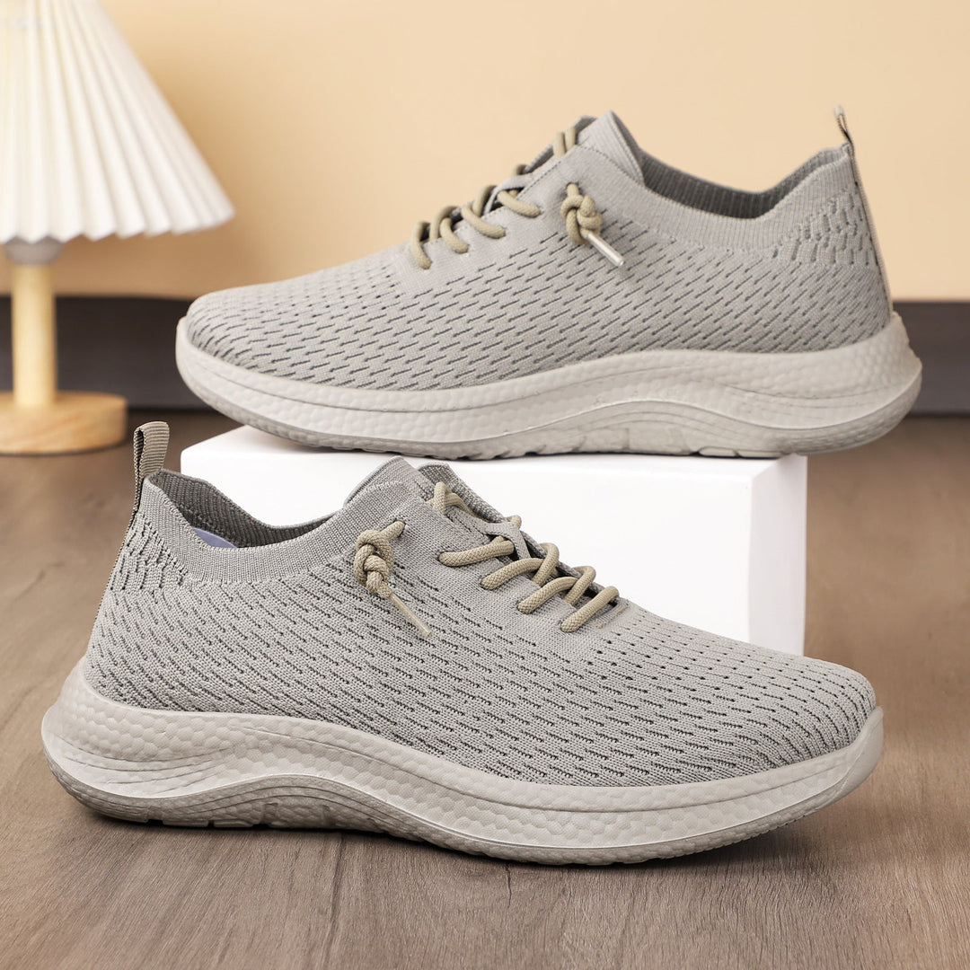 Women’s Sporty Lightweight Sneakers with Flexible Upper Material and Non-Slip Sole Mune Fashion