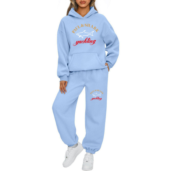 Women's oversized hoodie and jogger set with hood, kangaroo pocket, and ribbed cuffs Mune Fashion