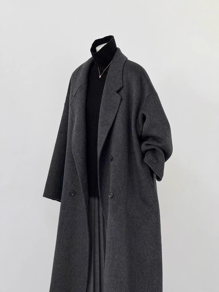 Women's Oversized Wool Coat with Wide Lapels and Relaxed Silhouette Mune Fashion