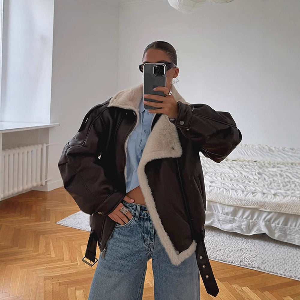 Women's Oversized Flight Jacket made of Faux Leather with Asymmetrical Faux Fur Trim Mune Fashion