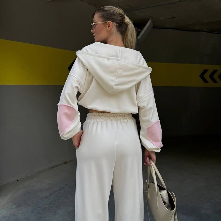 Women's wide high-cut jogging pants with visible crease and elastic waistband Mune Fashion