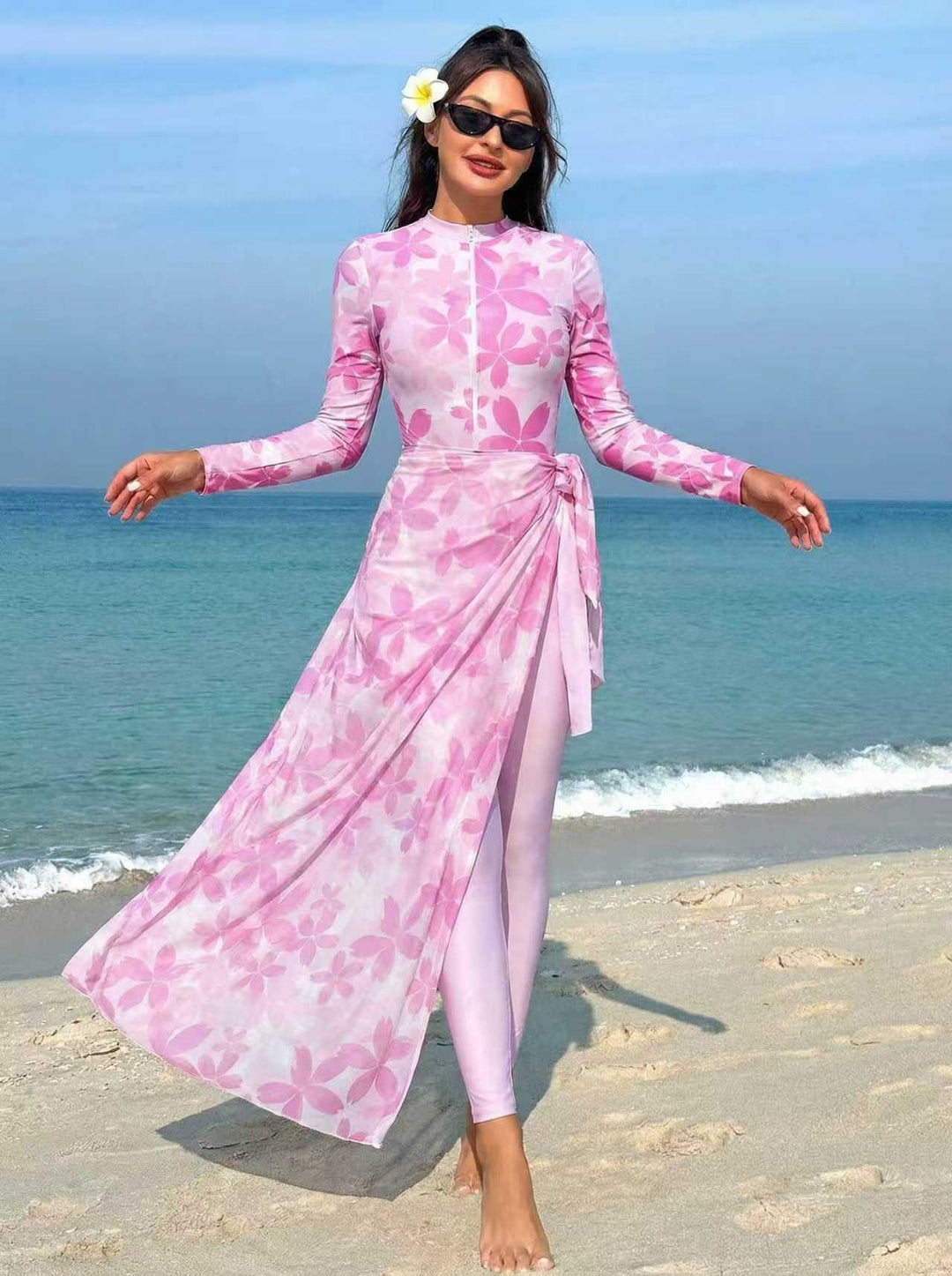 Women's Fashionable Beach Suit Mune Fashion
