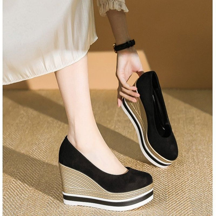 Women’s Platform Wedge Pumps with Jute Wedge and Patent Croco Look Mune Fashion