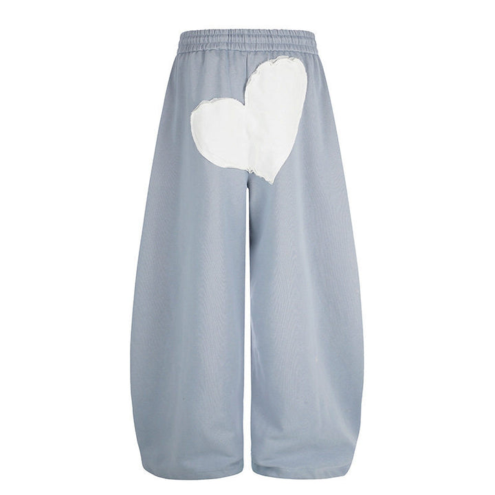 Women wide culotte sweatpants with elastic waistband and heart application Mune Fashion