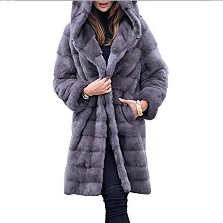 Women's oversized faux fur coat with hood and quilted panel design Mune Fashion