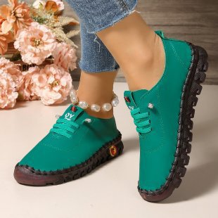 Women's Comfortable Leather-Look Slippers with Flexible Profile Sole and Moccasin Stitch