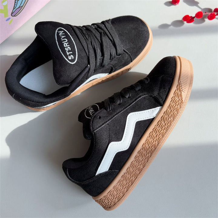 Women's fashionable sneakers with anti-slip sole and padded insole Mune Fashion