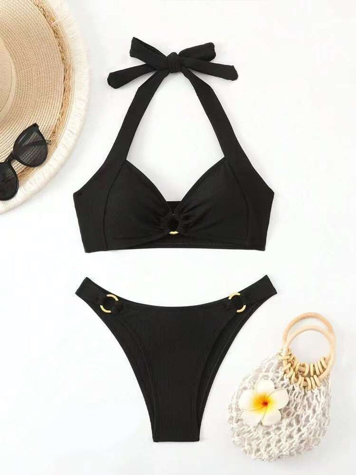 Women’s bikini set with fashionable knot and elastic material Mune Fashion