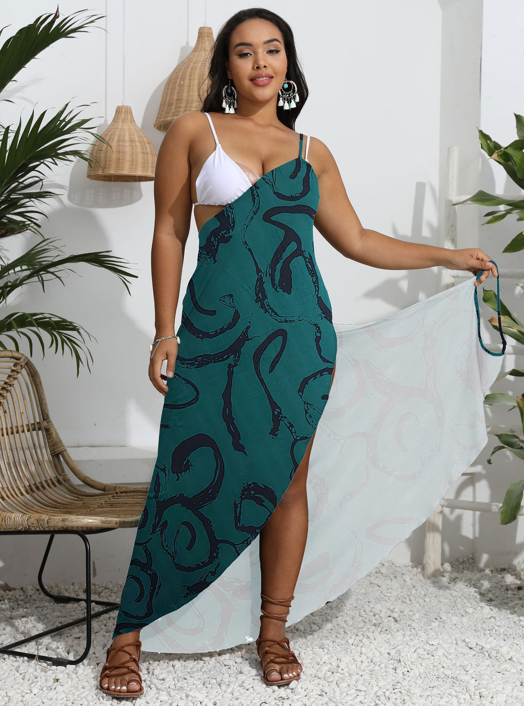 Women's elegant beach kaftan with stylish pattern Mune Fashion
