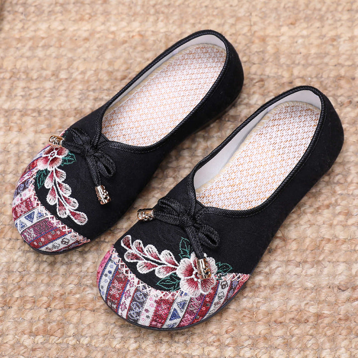Ladies nan embroidered comfort ballet flats with padded memory footbed and non-slip rubber sole Mune Fashion