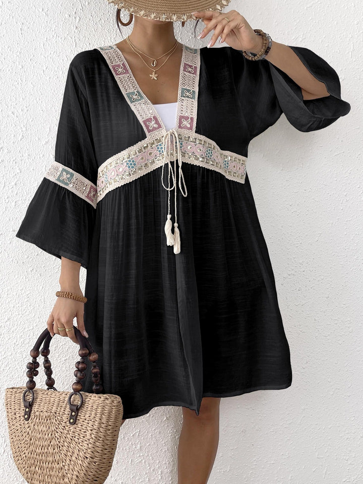 Women's airy beach kimono with floral embroidery Mune Fashion