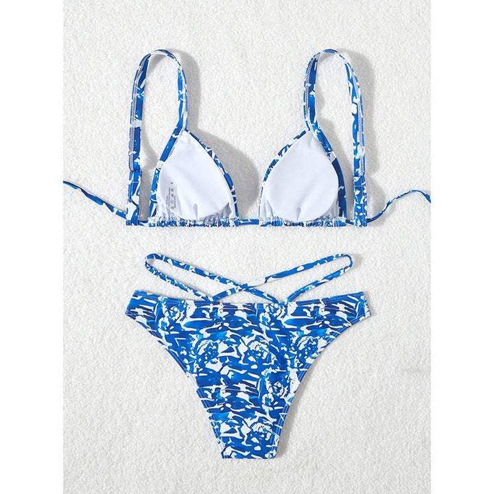 Women's triangle bikini with trendy cross straps Mune Fashion