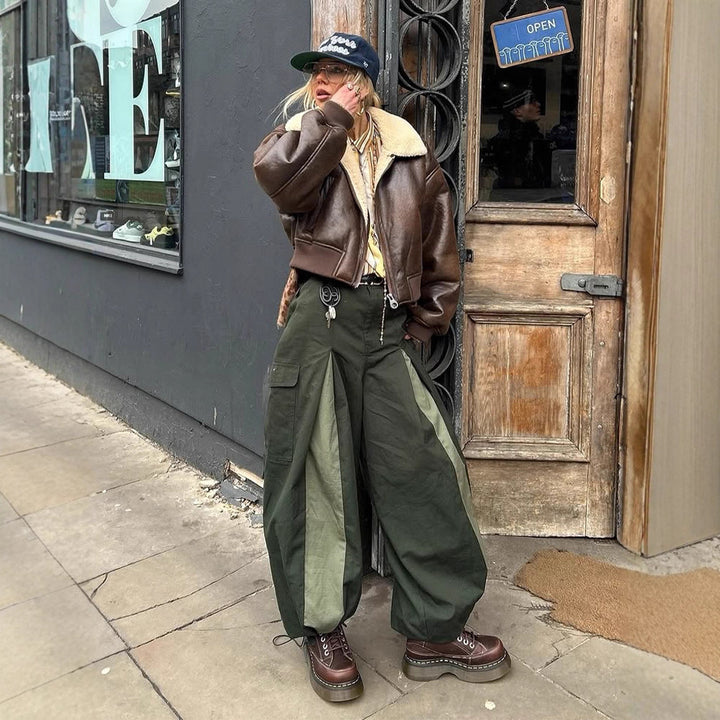 Ladies short cut pilot jacket with teddy lining and oversized sleeves Mune Fashion