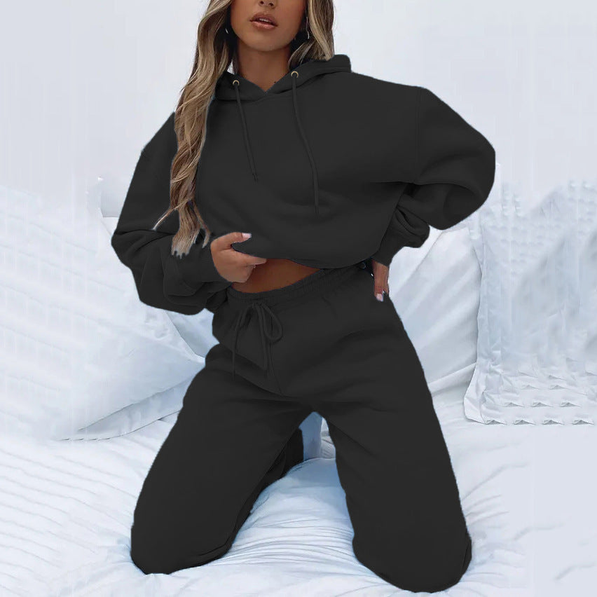 Women's Cropped Hoodie Jacket and High-Waist Jogging Pants Set made of French Terry with Elastic Waistband Mune Fashion
