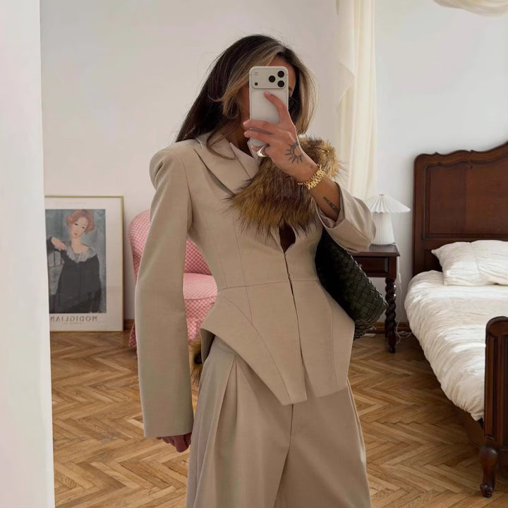 Women's High-waisted Straight Cut Trousers with Crease and Side Pockets Mune Fashion