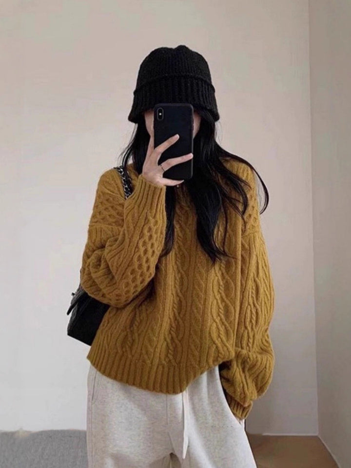 Women Oversize Cable Knit Sweater with Round Neck and Casual Shoulder Partie Mune Fashion