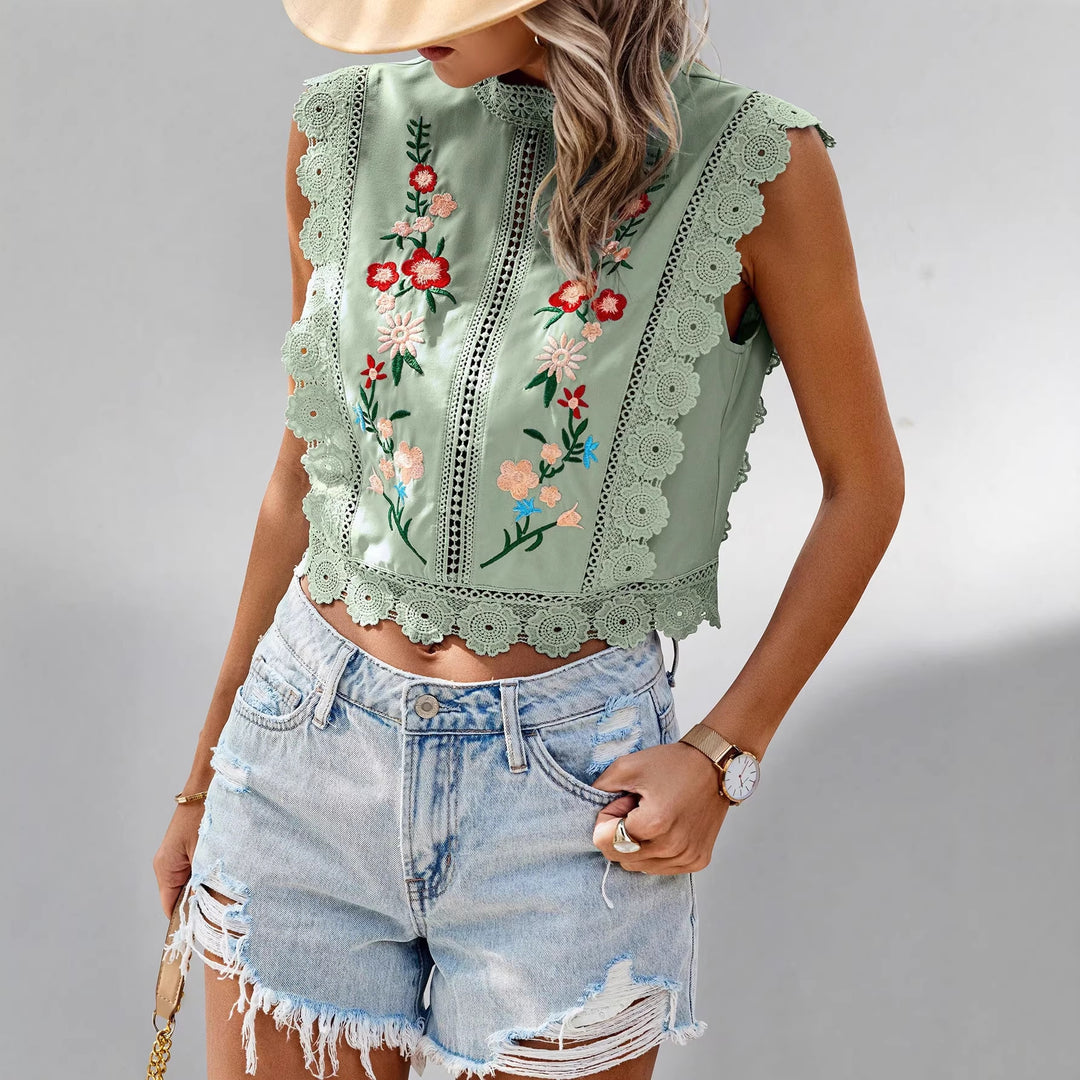 Women Embroidered Lace Cropped Top with Stand-Up Collar and Crochet Edges Mune Fashion