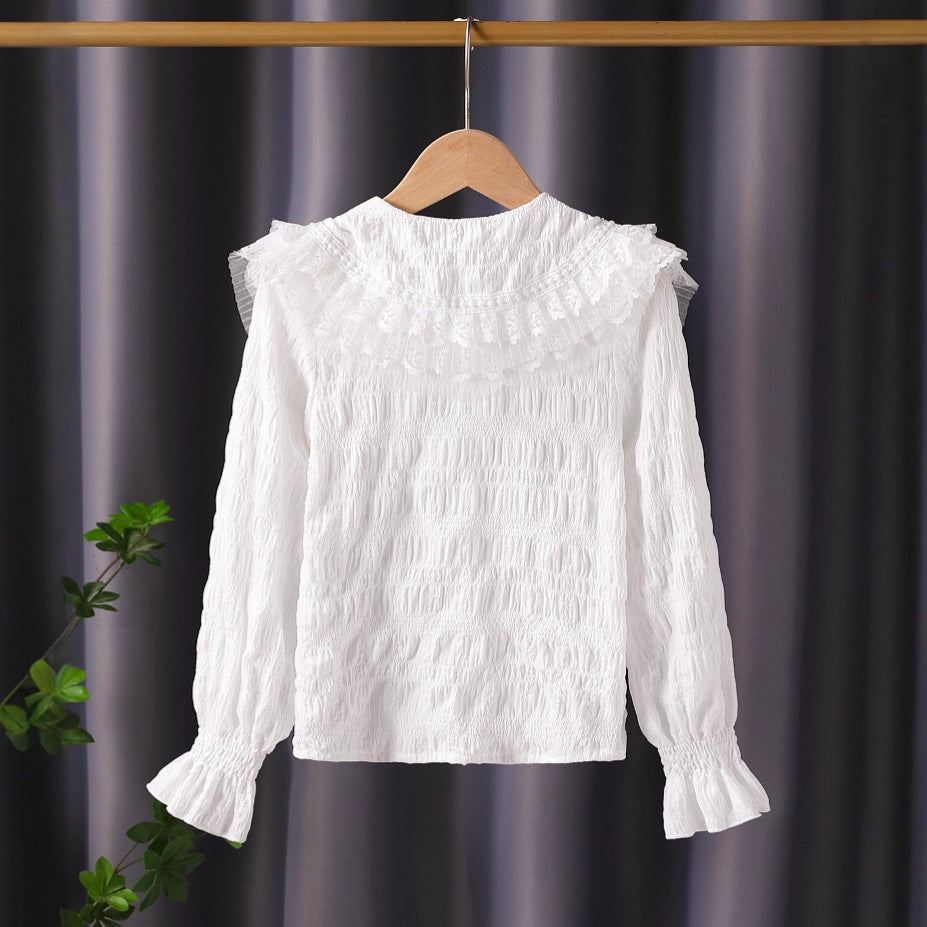 Women’s blouse with voluminous ruffled collar Mune Fashion