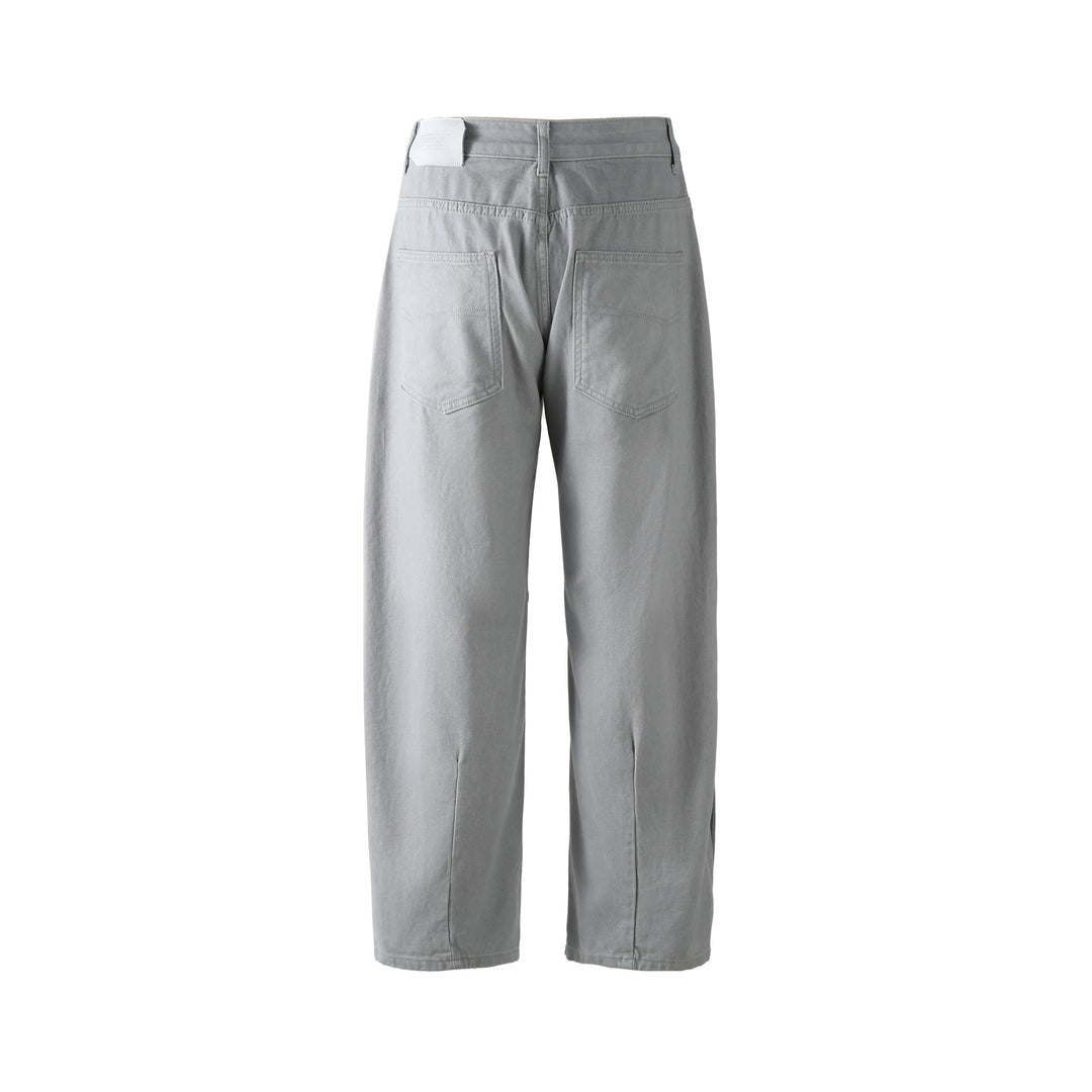 Women’s utility pants with high waist, straight leg, and decorative seams Mune Fashion