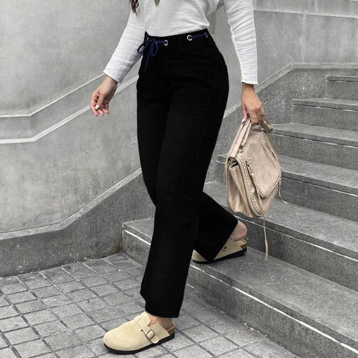 Women's high-waisted jeans with straight leg, drawstring waistband, and patch pockets Mune Fashion